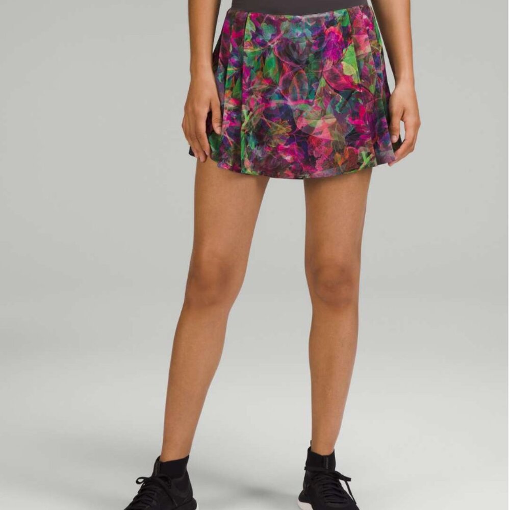 Lululemon Side-Pleat High-Rise Tennis Skirt size 6